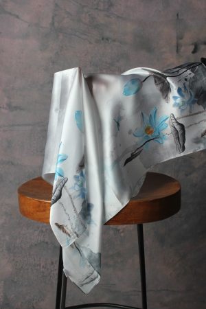 18 Momme Xiang Yun Silk V-Neck Women Tank Top